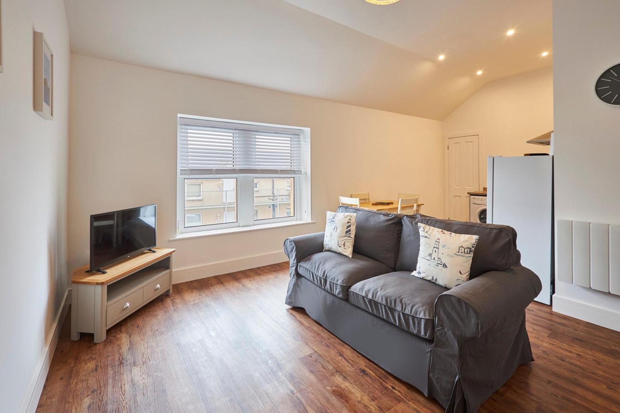 Host & Stay - Main Street Apartments Seahouses Exterior photo